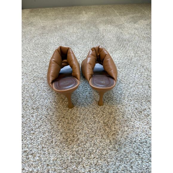 Alohas Twist Strap Mule Heels - Picture 4 of 5